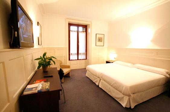Hotel Olajauregi Durango Kamer foto